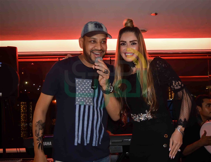 بالصور.. سعد الصغير يشعل خيمه دندنه مع نخبه كبيرة من النجوم بالصور.. سعد الصغير يشعل خيمه دندنه مع نخبه كبيرة من النجوم