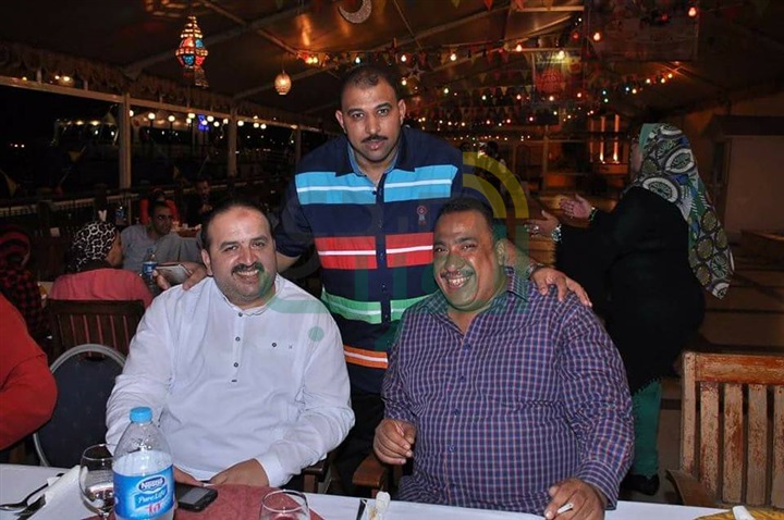 بالصور.. أساتذة الصحافة يشاركون في حفل سحور "السوق العربية وصدى العرب" بالصور.. أساتذة الصحافة يشاركون في حفل سحور "السوق العربية وصدى العرب"