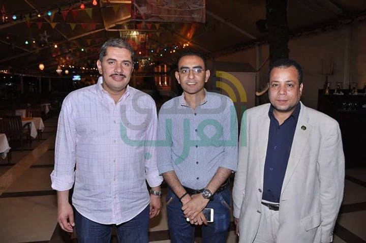 بالصور.. أساتذة الصحافة يشاركون في حفل سحور "السوق العربية وصدى العرب" بالصور.. أساتذة الصحافة يشاركون في حفل سحور "السوق العربية وصدى العرب"