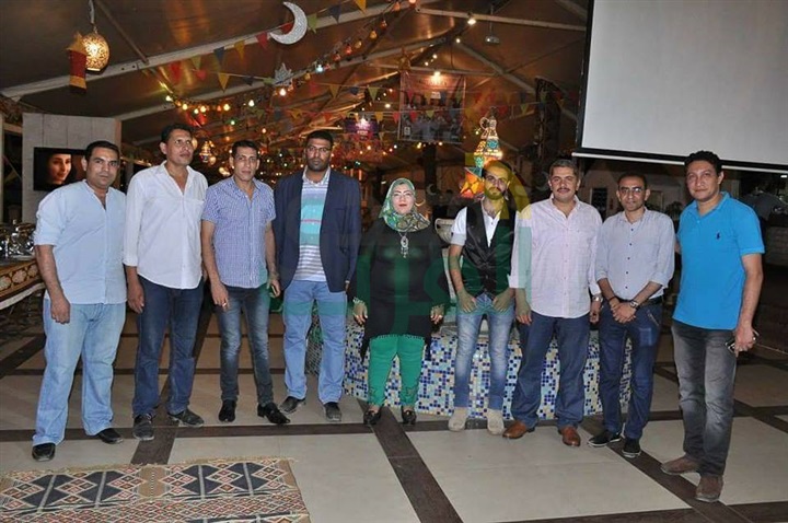 بالصور.. أساتذة الصحافة يشاركون في حفل سحور "السوق العربية وصدى العرب" بالصور.. أساتذة الصحافة يشاركون في حفل سحور "السوق العربية وصدى العرب"