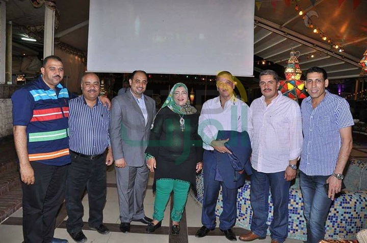 بالصور.. أساتذة الصحافة يشاركون في حفل سحور "السوق العربية وصدى العرب" بالصور.. أساتذة الصحافة يشاركون في حفل سحور "السوق العربية وصدى العرب"