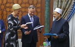 الإمام الأكبر يرحب بالرئيس البولندي وقرينته في رحاب الأزهر الشريف