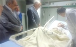 محافظ الجيزة يزور طالبات المدرسة المصابين.. صور 