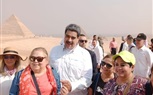 رئيس فنزويلا يزور الأهرامات والمتحف المصري قبل حضور قمة المناخ.. صور