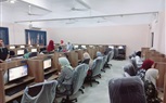 رئيس جامعة الزقازيق يتفقد الاختبارات الإلكترونية لكليتى الصيدلة وطب الأسنان