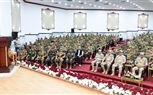 وزير الدفاع يلتقى عدداً من مقاتلى القوات الخاصة