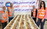 توزيع وجبات جاهزة على الأسر الأولى بالرعاية بمنطقة الإسكان البديل بحدائق أكتوبر برعاية «مستقبل وطن»