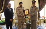   بمناسبة الإحتفال بالذكرى الـخمسين لإنتصارات أكتوبر المجيدة .. الوزير المفوض القائم بأعمال سفير الكويت بجمهورية مصر العربية يزور مقابر شهداء دولة الكويت 