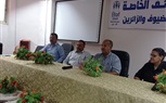 وزارة العمل: توعية عمال سوهاج بحقوقهم وواجباتهم داخل مواقع العمل والإنتاج