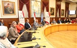 تحت شعار 
