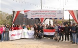 رئيس جامعة الجلالة والعاملين بها يرافقون الطلاب للإدلاء بأصواتهم في الانتخابات الرئاسية