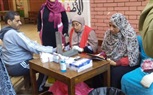 تقديم الخدمات الطبيه للناخبين من امام اللجان بمدينه قليوب