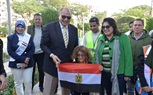 محافظ أسيوط يدلي بصوته في الانتخابات الرئاسية بلجنة الوافدين رقم 23 بمقر نادى أعضاء هيئة التدريس بجامعة أسيوط ويلتقي رئيس لجنة الانتخابات