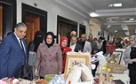 رئيس جامعة كفر الشيخ يفتتح معرضي جماليات الحفر المعدني وإطلالة مصرية بالتربية النوعية