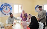 جامعة كفر الشيخ تطلق قافلتين لمكافحة الهجرة غير الشرعية والكشف علي 1045 مواطنا لقرية الجزيرة الخضراء 