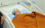 فريق طبي بمستشفي العبور بكفر الشيخ ينجح في استئصال ورم سرطاني لطفلة غزة