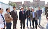 محافظ القليوبية يأمر بإزالة شونة مواد بناء على أرض زراعية بشبين القناطر 