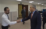 في مقر 