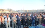 محافظ كفر الشيخ يؤدى صلاة عيد الفطر المبارك.. ويوزع هدايا «الرئيس» علي الأطفال