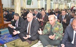 السكرتير العام للمحافظة يؤدي صلاة عيد الفطر بمسجد التوبة