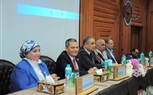 رئيس جامعة كفر الشيخ يشهد فعاليات الملتقي المهني لكلية الصيدلة