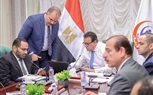 ضمن استراتيجية الوزارة للتحول الرقمي..  وزير الصحة يتابع الموقف التنفيذي لتحقيق ربط التطبيقات الخاصة بكافة قطاعات الوزارة