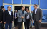  فى إطار حرصه على التواجد بين العاملين لمتابعة سير العملية الإنتاجية ،،، 