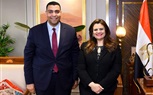 من قنا إلى سويسرا .. حكاية شاب مصرى يعشق خدمة الوطن  