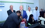 فحص١٨ طفل بالحملة المجانية للكشف المبكر عن القرنية المخروطية لأطفال متلازمة داون بمستشفي سوهاج الجامعي