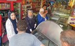 حملة مشتركة مع مديرية التموين وإدارة شون البيئة بالعمرانية والتفتيش على صلاحية المواد الغذائية
