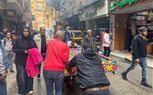 محافظة الجيزة تزيل تعديات واشغالات المحال التجارية والباعة الجائلين ببعض بمناطق فيصل 