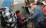 محافظ كفر الشيخ يستمع لعدد من المواطنين حول الخدمات الصحية بالمستشفى العام