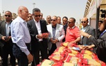 وزير التموين ومحافظ القاهرة يتفقدان سوق اليوم الواحد بمدينة نصر