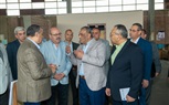 وزير الدولة للإنتاج الحربي يتفقد خطوط الإنتاج ومراحل التصنيع بشركة حلوان للصناعات غير الحديدية 