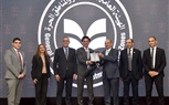 رئيس هيئة الاستثمار يكرم العاملين الممتميزين مهنيا ورياضيا وفنيا