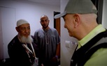 علي مدار الساعة.. رئيس بعثة الحج يتفقد أحوال حجاج القرعة في فنادق اقامتهم
