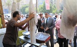 محافظ الجيزة يتفقد أسواق اليوم الواحد بالطالبية وبولاق الدكرور للاطمئنان على انتظام تشغيلها وتوافر السلع والمنتجات بأسعار مناسبة للمواطنين