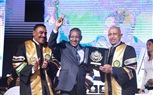 سفير السودان بالقاهرة ومحافظ مرسى مطروح يشهدان تخريج كلية الطب بجامعة الأحفاد في مدينة العلمين 