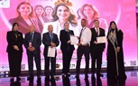 محمد عمر إبراهيم جعيده متحدثًا خلال تكريمه في فعاليات مؤتمر المرأة العربية بحضور الدكتورة إنعام الدرسي وكوكبة من القيادات النسائية العربية