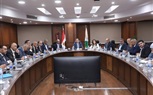 محافظ الجيزة يبحث مع نائب وزير الإسكان الموقف التنفيذي لمشروعات مياه الشرب والصرف الصحي بالمحافظة