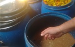 ضبط 6 أطنان مخللات غير صالحة و10 آلاف عبوة عصائر مغشوشة بجرجا وطهطا