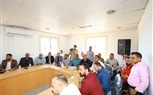 محافظ كفر الشيخ يجتمع مع مستثمري المنطقة الصناعية بمطوبس لبحث احتياجاتهم ومشكلاتهم 