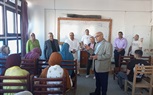 فى ثالث أيام العام الجامعي الجديد: نائب رئيس جامعة دمنهور يتفقد انتظام العملية التعليمية بكليتي التربية والتجارة