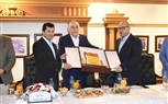 وزير الشباب والرياضة ومحافظ الجيزة يفتتحان عدداً من المنشآت الرياضية بنادي 6 أكتوبر بتكلفة 172 مليون جنيه