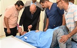 النعماني يُطمئن اهالي الطلاب المصابين من داخل مستشفي الطوارئ الجامعي الجديد