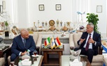 رئيس الشركة القابضة لمصرللطيران يلتقي سفير إيطاليا بالقاهرة لبحث تعزيز التعاون وزيادة الرحلات بين البلدين