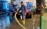 فرق العمل تواصل رفع آثار الأمطار خلال الفترة المسائية بالبحيرة