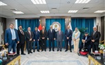 جمبلاط يبحث مع مستثمري القطاع الخاص تعزيز التعاون وتوطين صناعة خطوط الإنتاج
