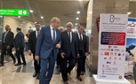 وزير الطيران المدني فى زيارة ميدانية لمطار القاهرة الدولي لمتابعة مستوى الخدمات وانسيابية حركة التشغيل