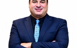 إنجاز مصري جديد في الصيدلة العالمية.. الدكتور وائل علي أول صيدلي مصري يحصل على زمالة الاتحاد الدولي للصيادلة FIP   